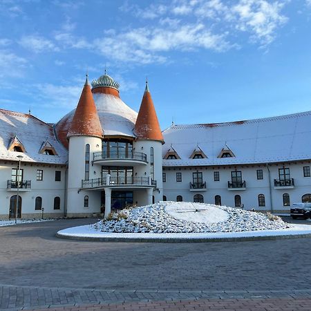 Hungarikum Hotel Lakitelek المظهر الخارجي الصورة
