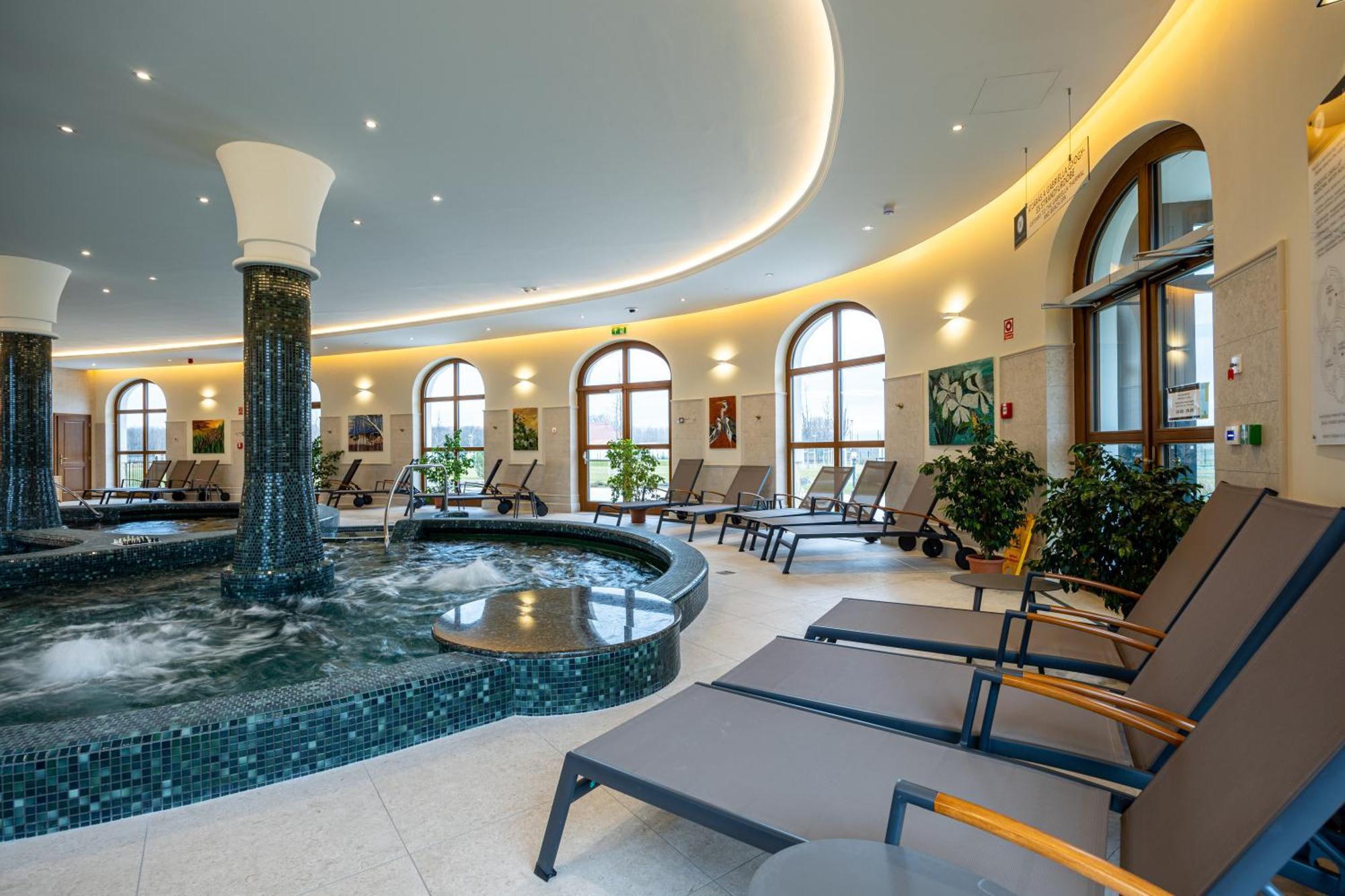 Hungarikum Hotel Lakitelek المظهر الخارجي الصورة